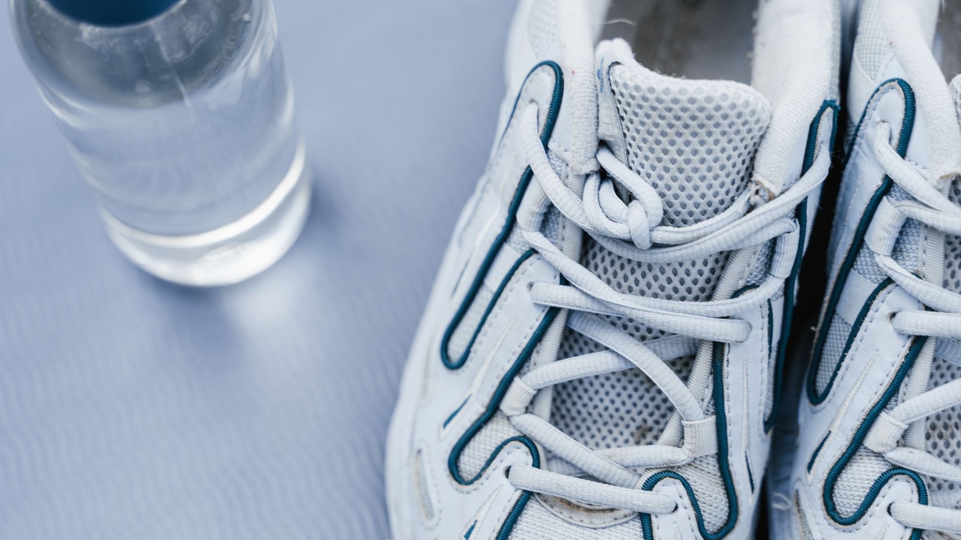 Mon frère change toujours ses baskets de running alors que la tige paraît encore comme neuve et ce n'est pas une question ...